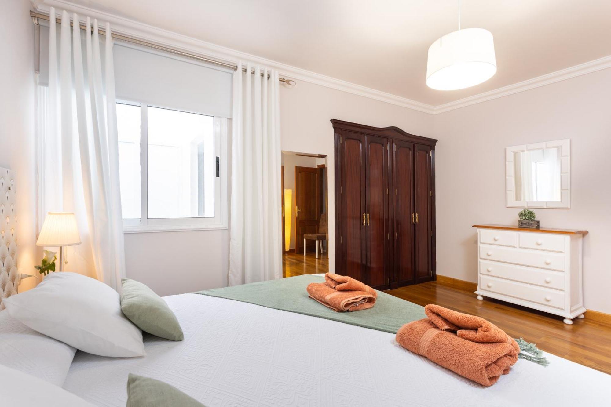 Apartamento Renovado "Hogar Las Vistas" 로스 레알레호스 외부 사진